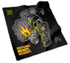 Paño de Microfibra Refuse, React, Resist MIKE SANDOVAL